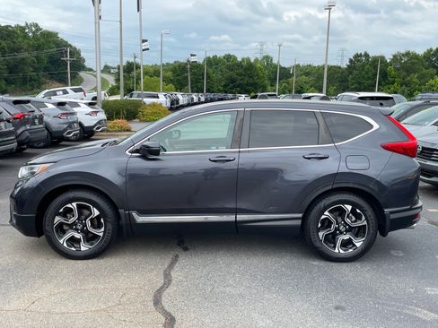 Used 2019 Honda CR-V Touring image 5