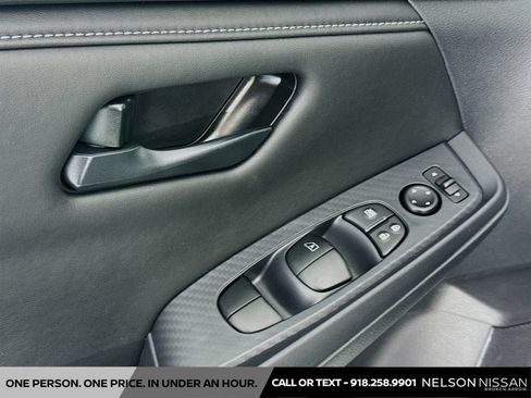 Certified 2025 Nissan Sentra S FWD image 17