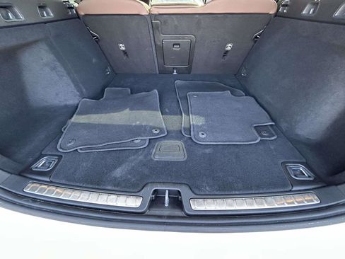 Certified 2025 Volvo V60 B5 Cross Country Plus image 20