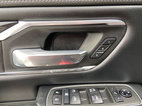 Used 2021 RAM 1500 Laramie w/ Sport Appearance Package image 15