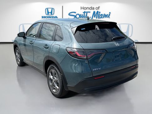 New 2026 Honda HR-V LX image 5