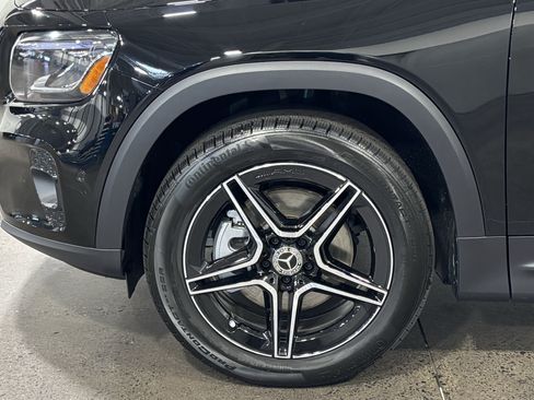 New 2026 Mercedes-Benz GLB 250 4MATIC image 10
