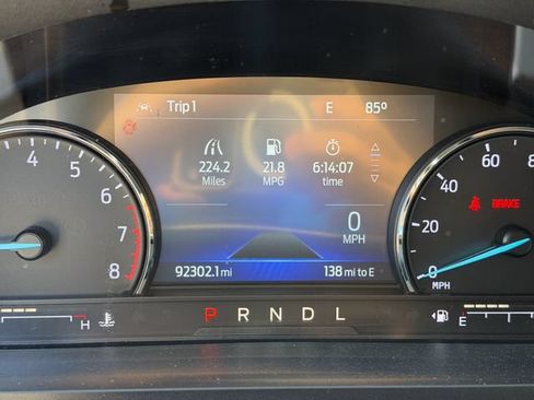 Used 2022 Ford Explorer XLT RWD image 12