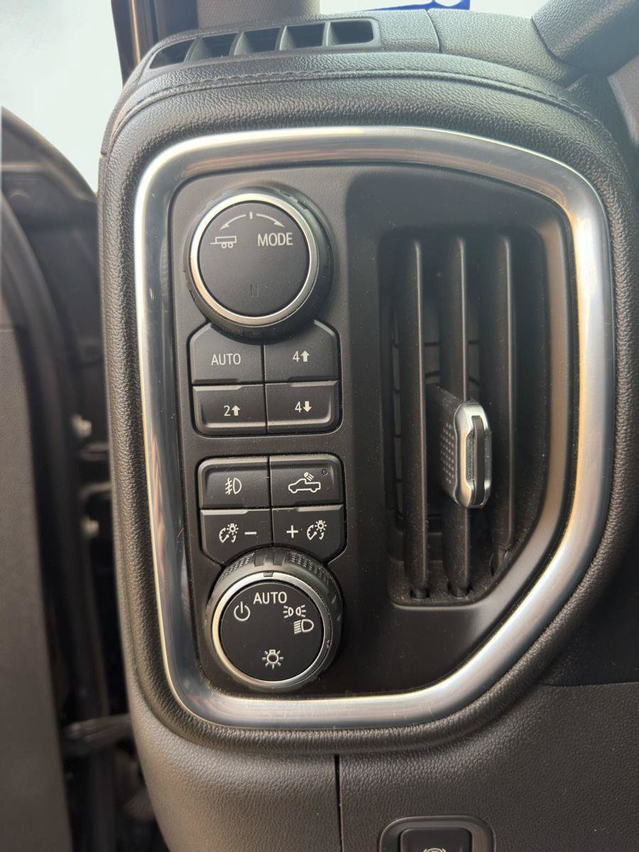 Used 2021 Chevrolet Silverado 1500 RST w/ Texas Edition Plus AWD/4WD image 29