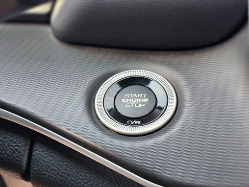 Used 2023 Jeep Grand Cherokee Altitude image 15