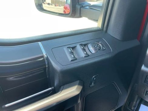 Used 2019 Ford F150 XLT w/ Equipment Group 302A Luxury image 31