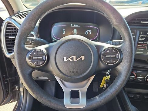 Used 2024 Kia Soul LX w/ Option Group 015 image 28