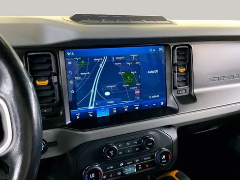 Used 2021 Ford Bronco Badlands AWD/4WD image 6