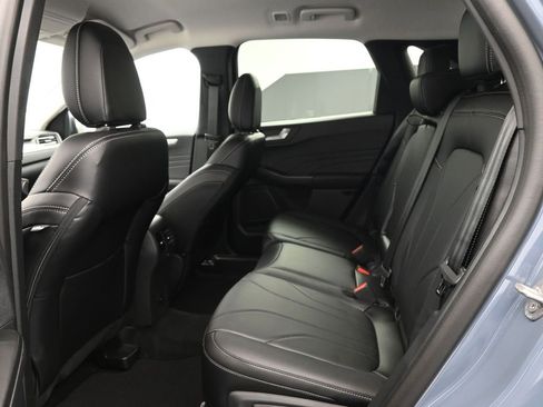 New 2025 Ford Escape SE w/ PHEV Premium Package image 18