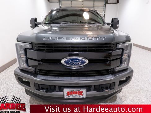 Used 2019 Ford F250 Lariat image 7