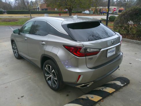 Used 2019 Lexus RX 350 FWD image 10