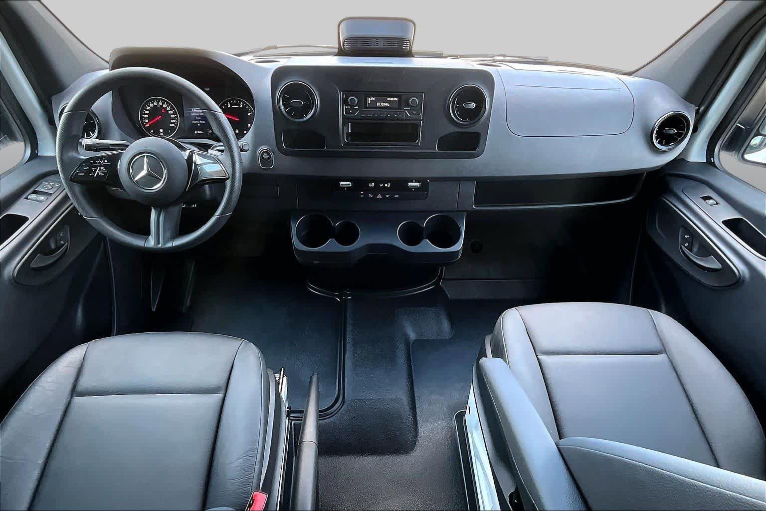 Used 2026 Mercedes-Benz Sprinter 2500 image 15