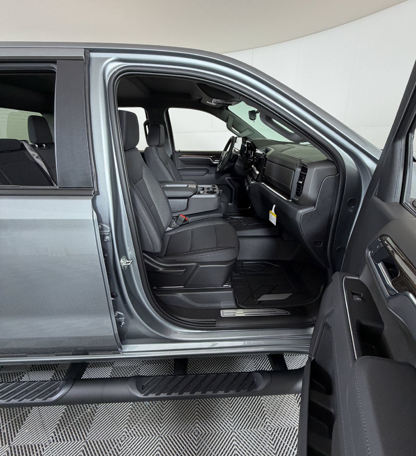 New 2026 Chevrolet Silverado 1500 RST w/ RST Select Package RWD image 6