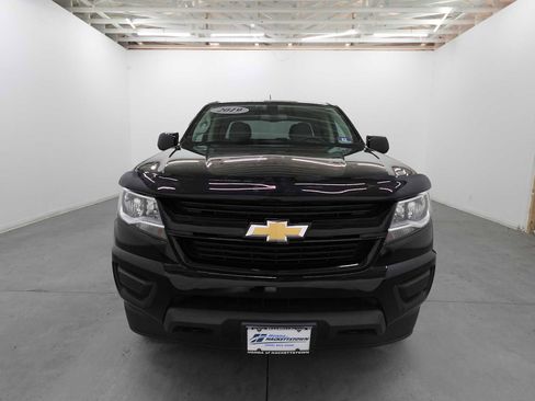 Used 2019 Chevrolet Colorado W/T w/ Custom Special Edition image 2