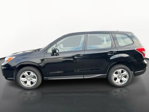 Used 2014 Subaru Forester 2.5i AWD/4WD image 6