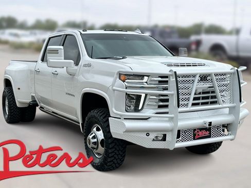 Used 2023 Chevrolet Silverado 3500 High Country image 1