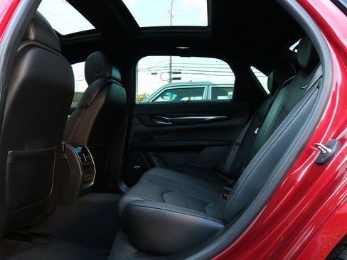 Used 2018 Cadillac CT6 Luxury image 40