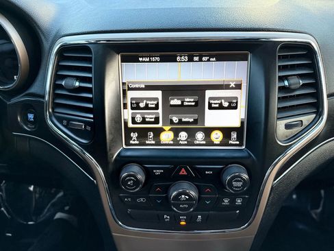 Used 2014 Jeep Grand Cherokee Limited image 38