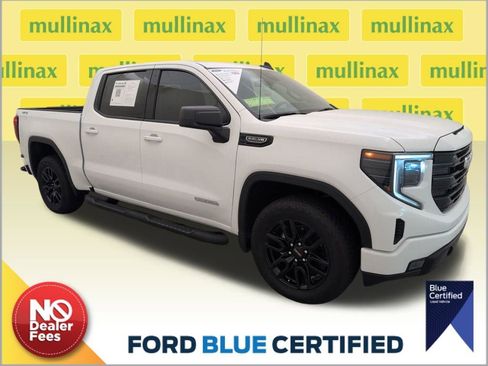 Used 2025 GMC Sierra 1500 Elevation w/ Preferred Package AWD/4WD image 1