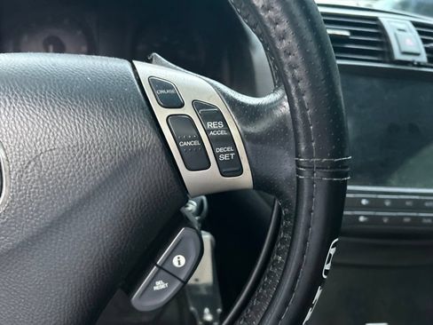 Used 2006 Acura TSX FWD image 9