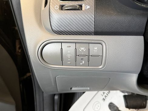 Used 2017 Kia Forte EX w/ EX Premium Plus Package image 18