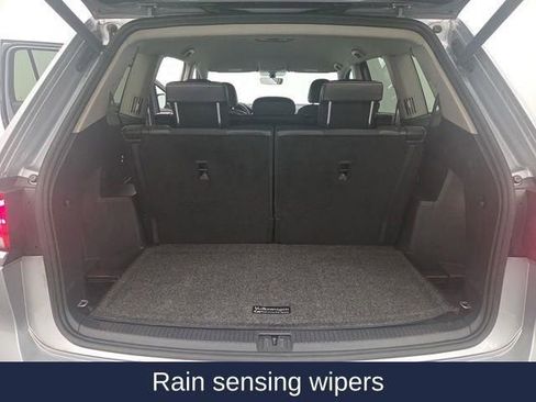 Used 2022 Volkswagen Atlas SE image 32