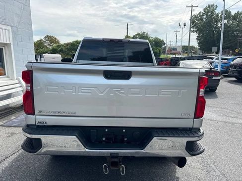 Used 2020 Chevrolet Silverado 2500 LTZ w/ LTZ Premium Package AWD/4WD image 6