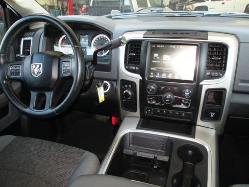 Used 2017 RAM 3500 Big Horn AWD/4WD image 14