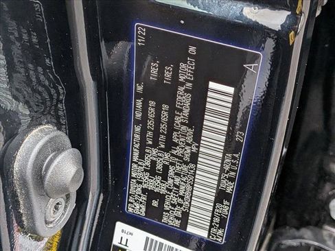 Used 2023 Toyota Highlander LE image 24