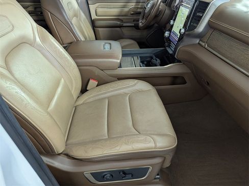 Certified 2019 RAM 1500 Limited image 39