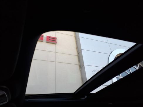 Used 2019 Jeep Grand Cherokee High Altitude image 16