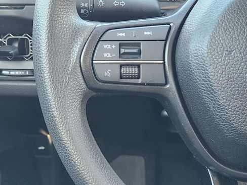 Certified 2024 Honda Accord LX image 28