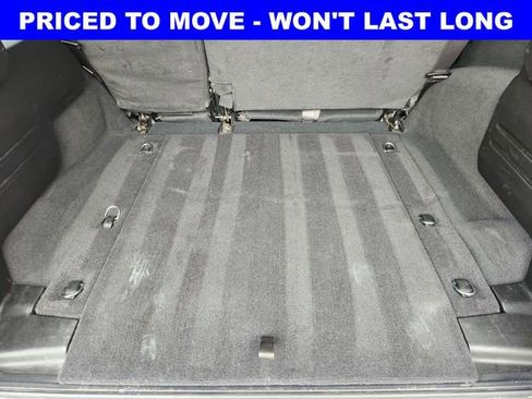 Used 2025 Jeep Wrangler Unlimited Rubicon AWD/4WD image 33