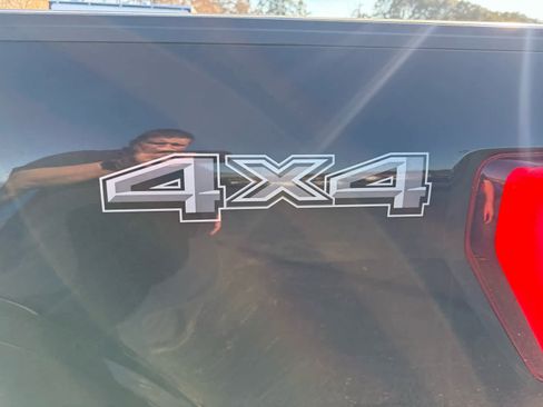 Used 2023 Ford F150 Lariat w/ Equipment Group 502A High image 16