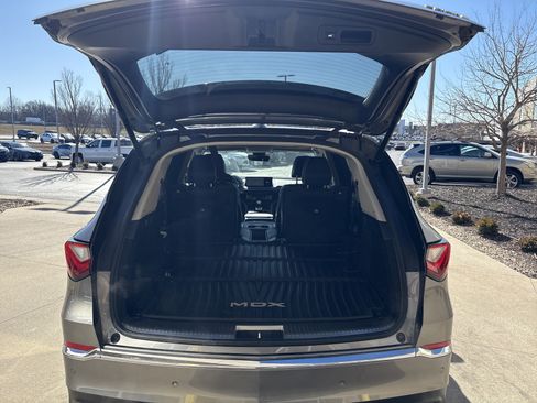 Used 2022 Acura MDX SH-AWD w/ Advance Package image 32