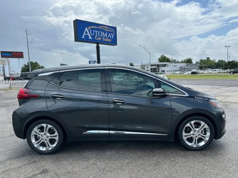 Used 2021 Chevrolet Bolt LT FWD image 5
