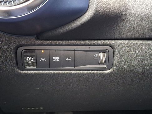 Certified 2025 Chevrolet Equinox EV LT w/ Convenience Package image 22