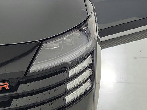 New 2026 Nissan Kicks SR w/ Illumination Package image 36