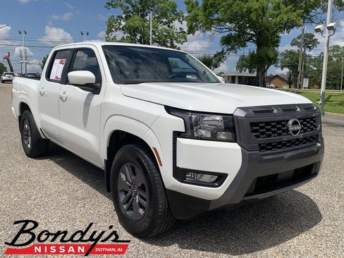 Used 2025 Nissan Frontier SV w/ SV Convenience Package RWD image 1