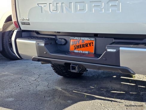 Used 2022 Toyota Tundra Limited w/ TRD Off-Road Package AWD/4WD image 7