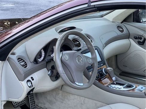 Used 2012 Mercedes-Benz SL 63 AMG image 17