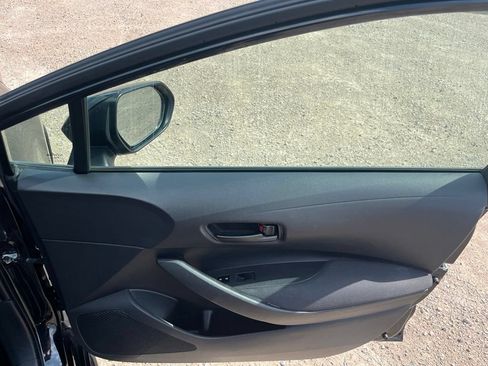 Used 2022 Toyota Corolla LE FWD image 34