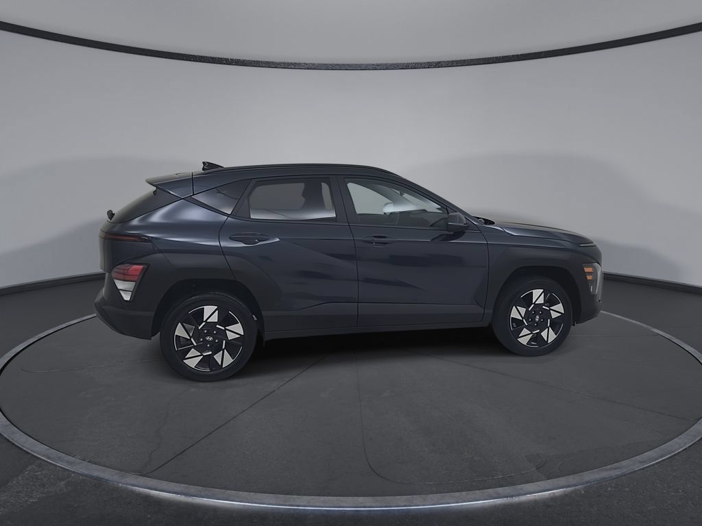 Used 2025 Hyundai Kona SEL AWD/4WD image 17