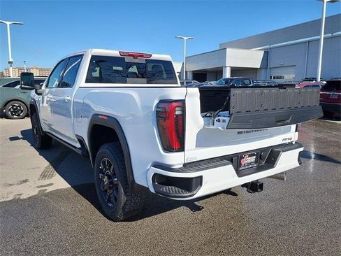 New 2026 GMC Sierra 2500 AT4 w/ AT4 Premium Plus Package image 5