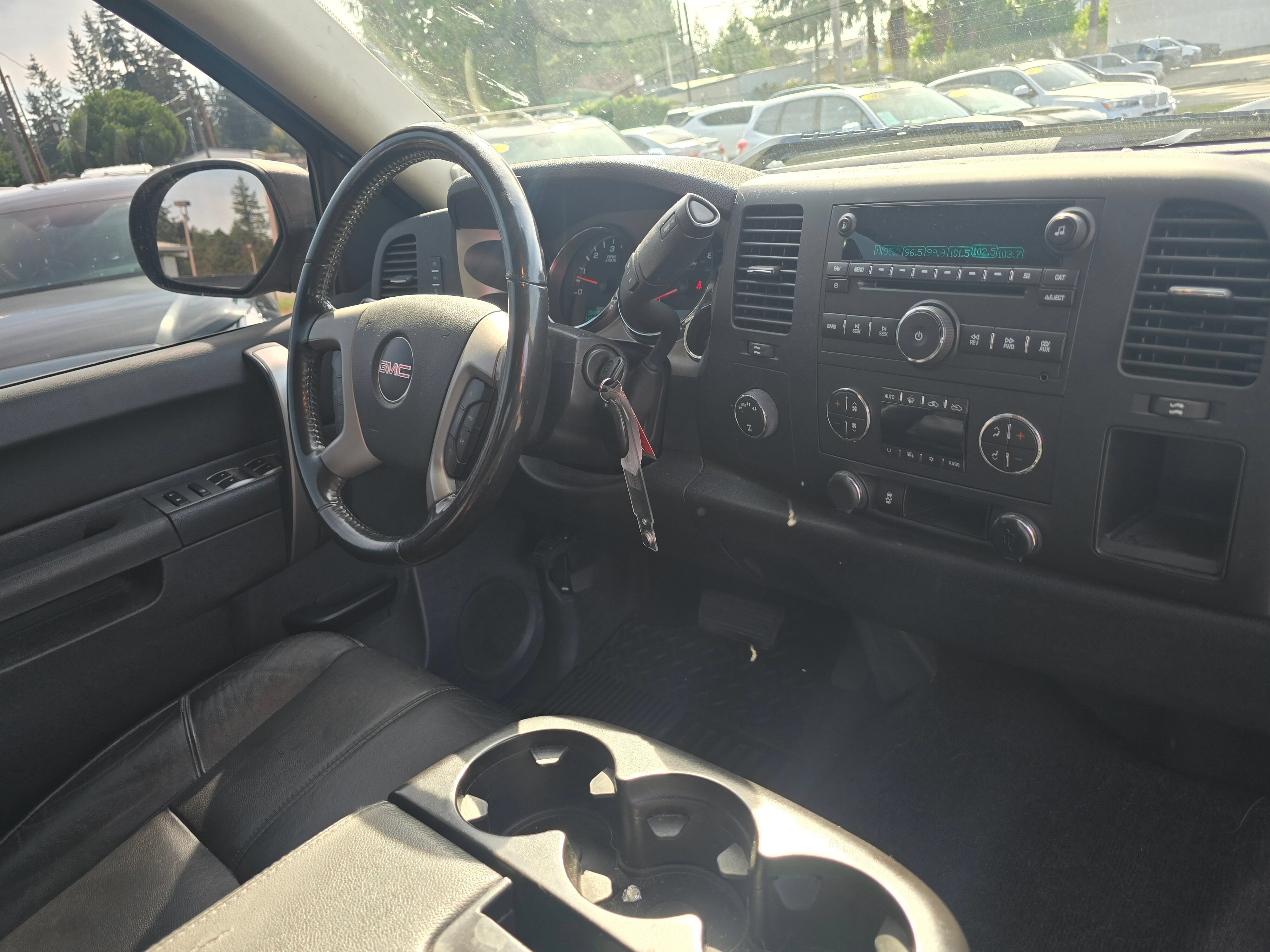Used 2013 GMC Sierra 1500 SLE w/ Power Tech Package AWD/4WD image 10