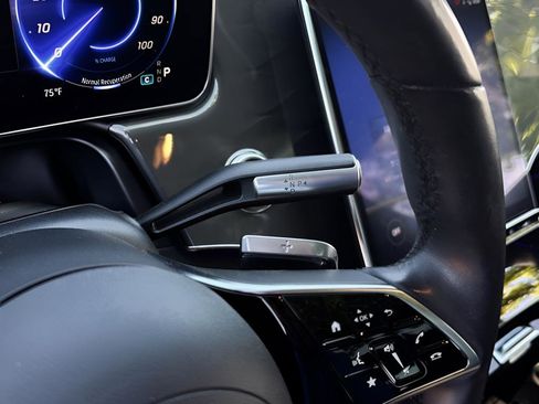 Used 2023 Mercedes-Benz EQS 450+ Sedan image 13