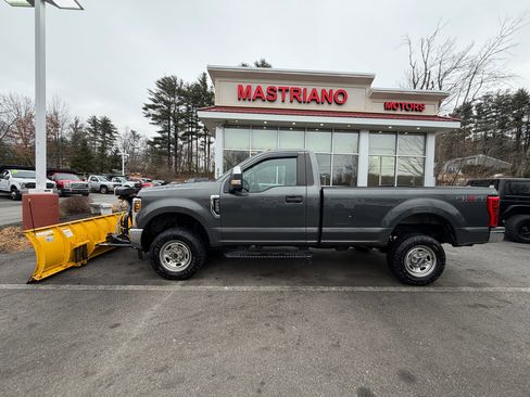 Used 2018 Ford F250 XL w/ Power Equipment Group image 12