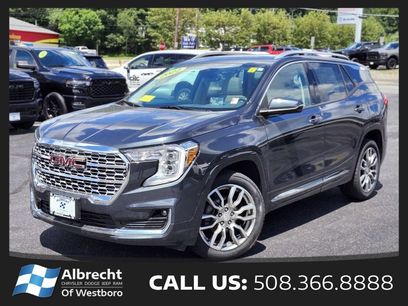 Used 2022 GMC Terrain Denali w/ Denali Premium Package