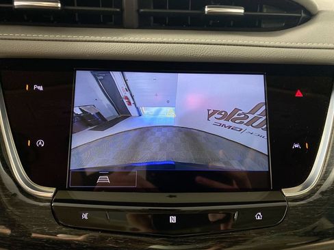 Certified 2021 Cadillac XT6 Premium Luxury AWD/4WD image 17