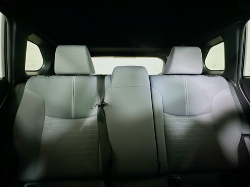 Used 2025 Toyota Corolla Cross SE w/ Moonroof Package image 30